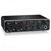 Behringer U-PHORIA UMC202HD Звуковая карта